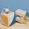 Doudou et Compagnie Cube d'activités Pollen l'abeille en coton BIO 10 X 10 cm