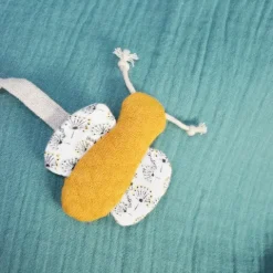 Doudou et Compagnie Poupée en coton BIO bleue et blanche - Pollen - 25 cm