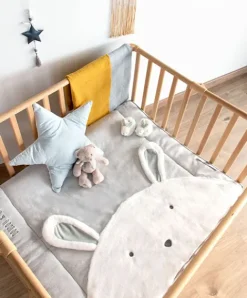 Doudou et Compagnie Tapis de Parc Lapin - gris perle - 100 x 100 cm